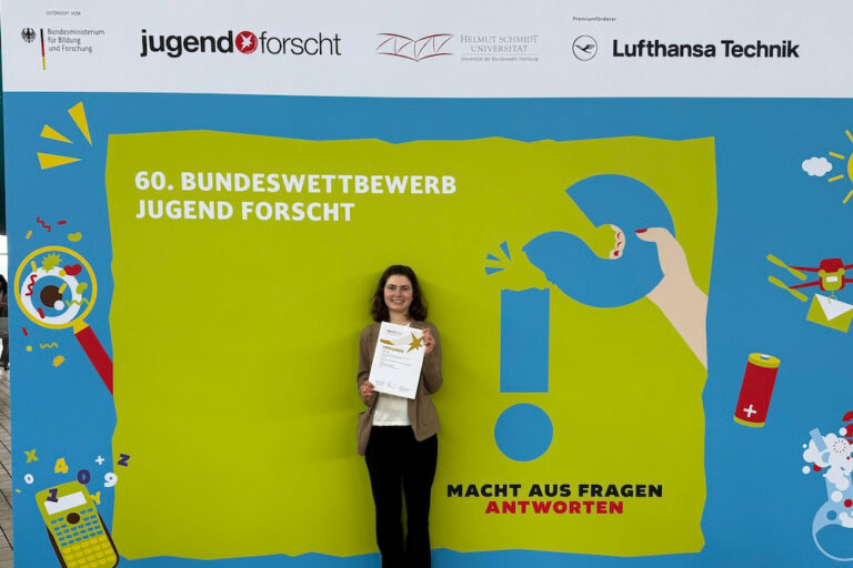 Bundeswettbewerb: 2. Platz im Fachbereich Chemie für Annika Obert