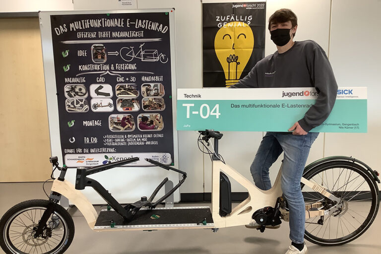 Nils Körner mit seinem selbstgebauten E-Lastenrad